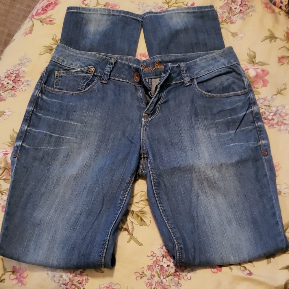 Guess Jean's size 28
